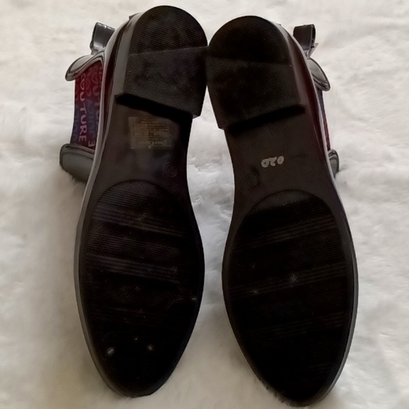 Juicy Couture Boots - Picture 6 of 6